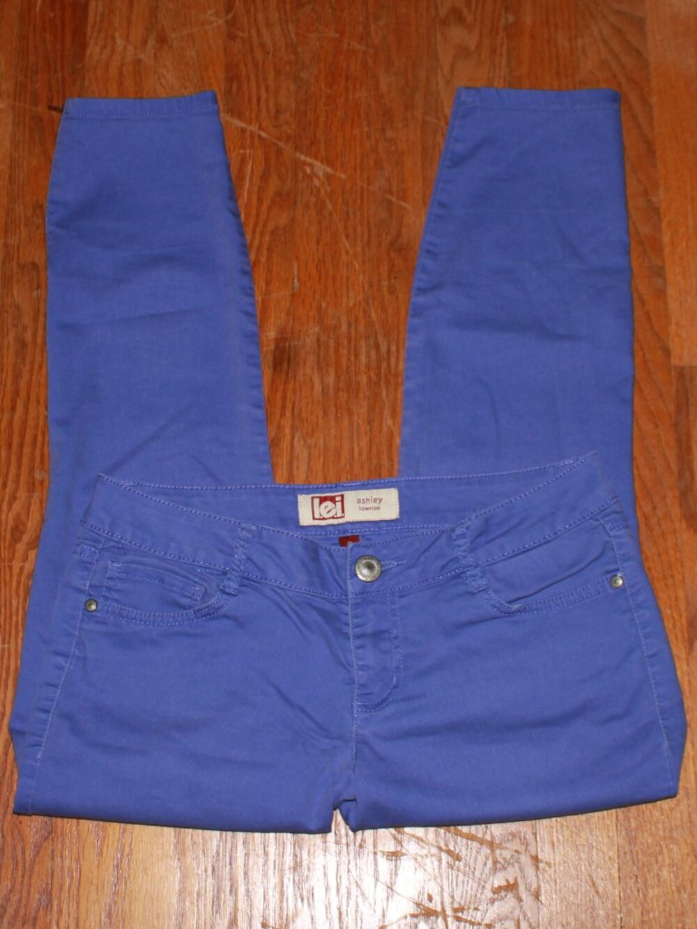 l.e.i. "Ashley" Low Rise Jeans